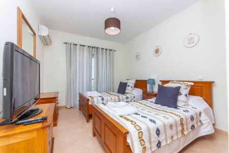 B73 - Luz Sun Holiday Apartment, Lagos, Portugal