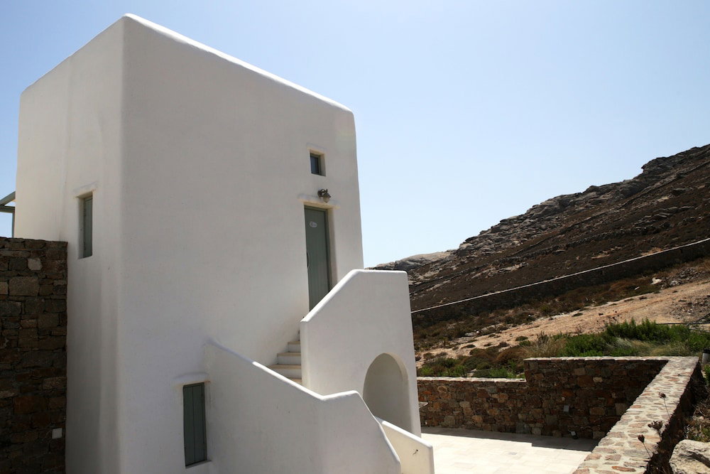 Niriides Homes & Villas, Greece