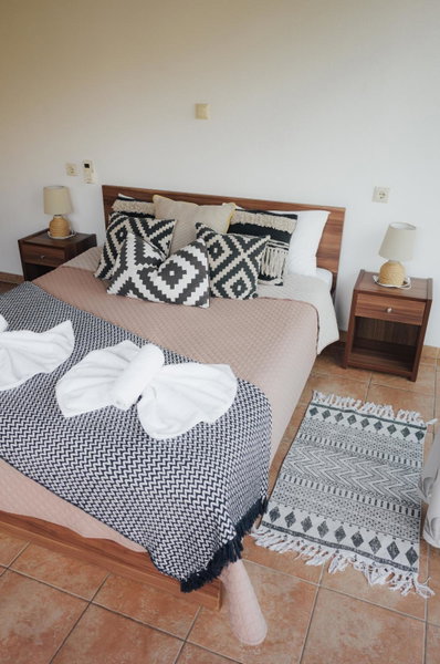 Lefteris Rooms, Kámbos, Greece