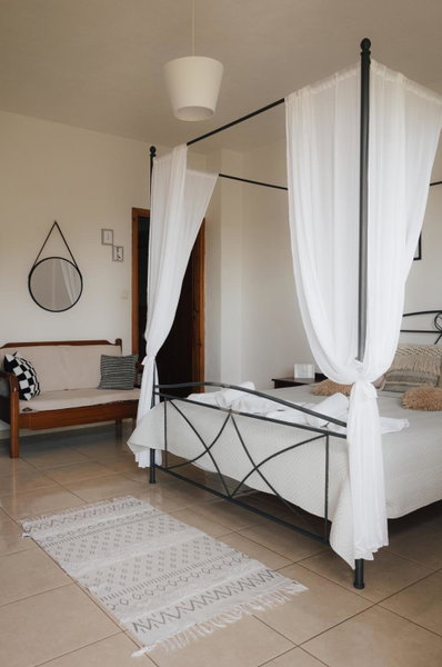 Lefteris Rooms, Kámbos, Greece