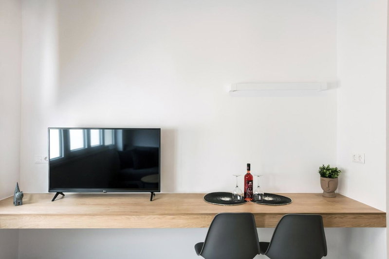 Porto Sea View Apartments - Luxury Junior Suites, Thessaloniki, Greece
