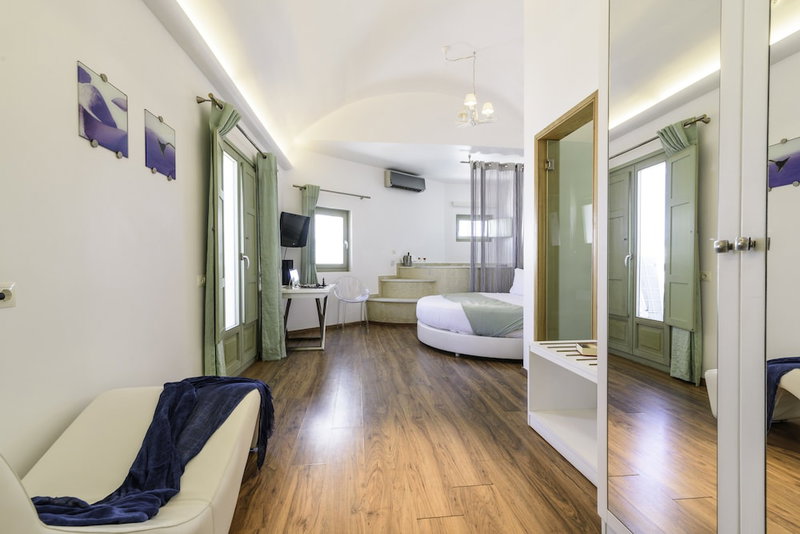La Mer Deluxe Hotel & Spa - Adults only, Santorini, Greece