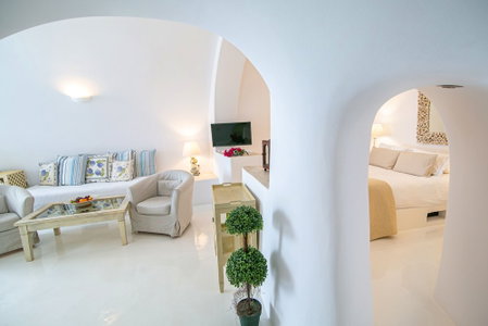 Onar Villas Oia - Onar Hotels Collection, Santorini, Greece