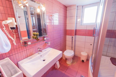 Krikonis Hotel, Ioannina, Greece