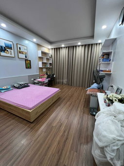 Casa en alquiler en Ha Dong, Vietnam · Nam Tu Liem District · 4 habitaciones, 3 baños