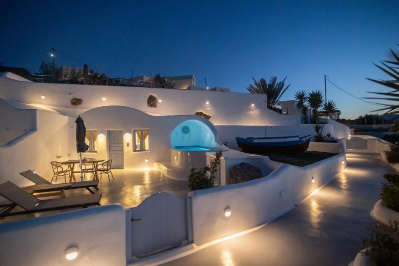 Sun Angelos Oia - Luxury Cave Suites, Oia, Greece
