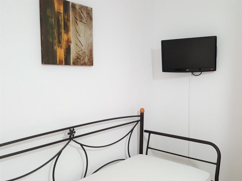 Ira Apartments, Kamari, Greece
