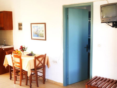 Areti Aparthotel, Áptera, Greece