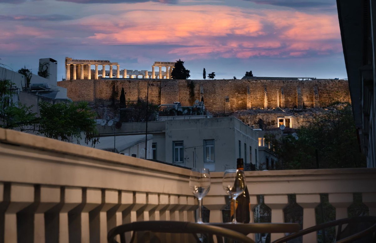 Acropolis Apartment with a unique view, Greece