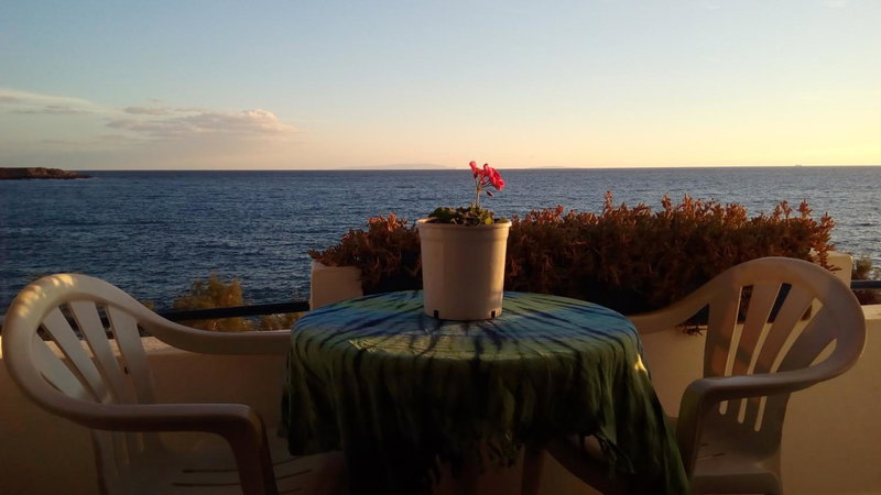 Taverna Akrogiali, Loutro, Greece