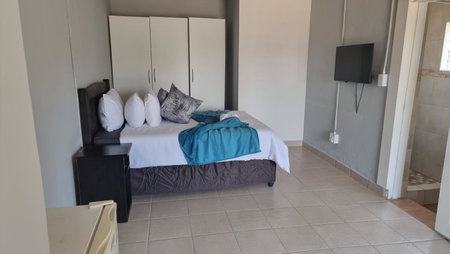 Stay at Home Airport Lodge, Kempton Park, South Africa