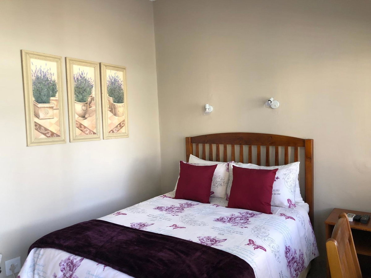 Hotel · Lighthouse, Kroonstad