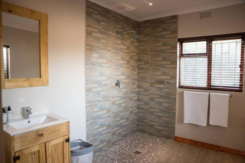 Sol Montis Guest Cottage, Paarl, South Africa