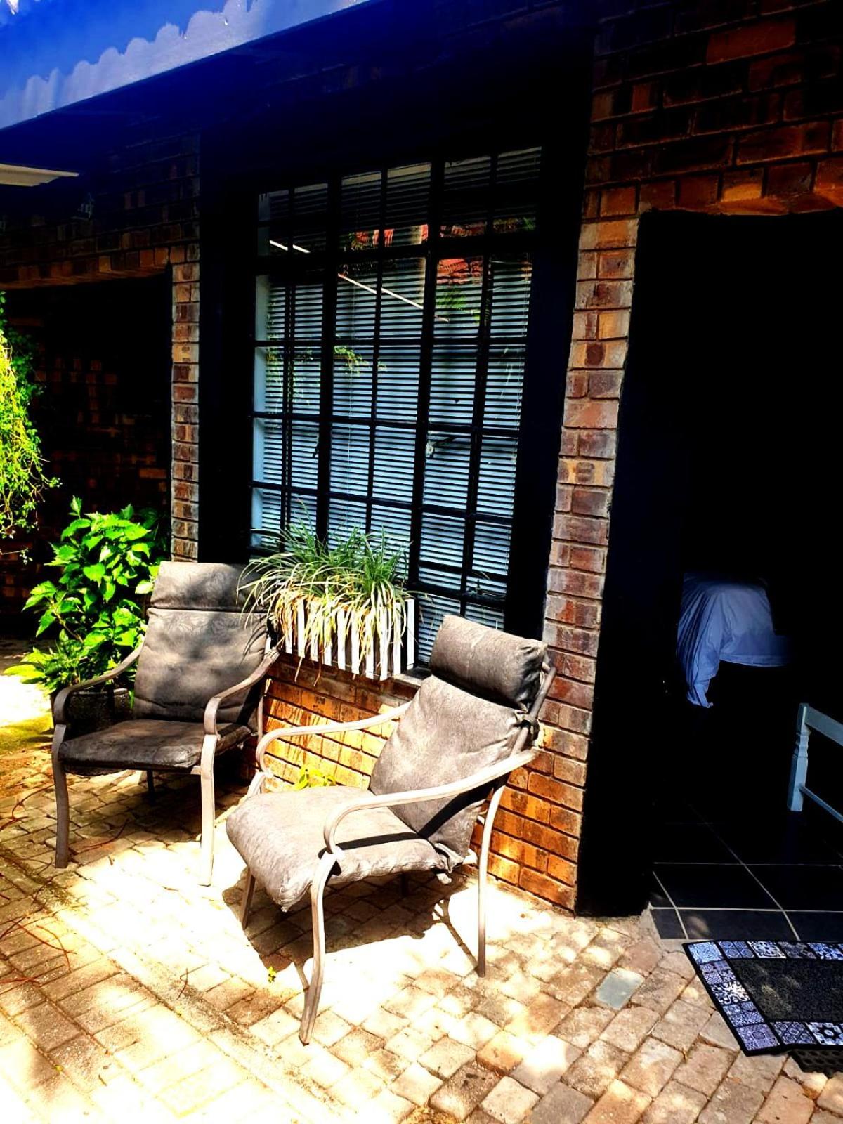 Hotel · Hello Sunshine Studios, Nelspruit