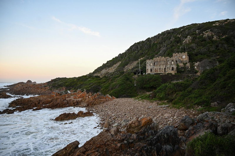 Buccara Noetzie - Lindsay Castle, Knysna, South Africa