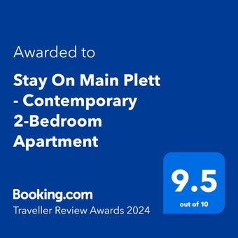 Stay On Main Plett - Contemporary 2-Bedroom Apartment, Plettenberg Bay, South Africa