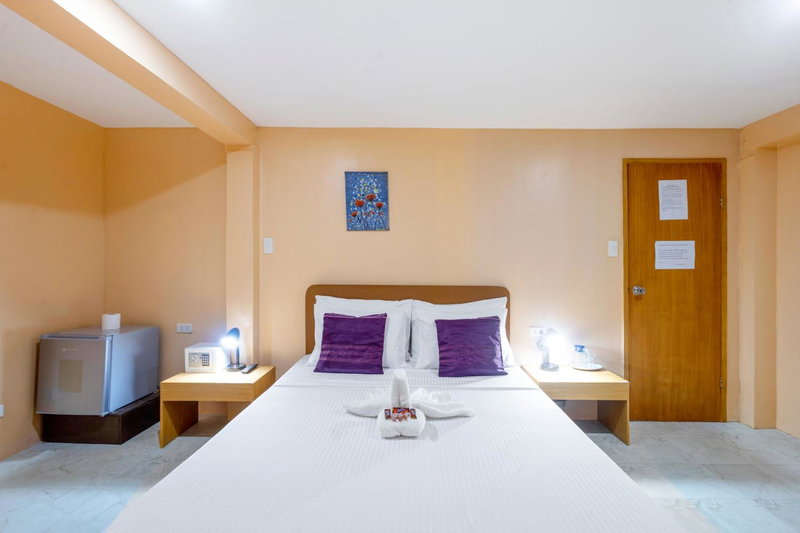 White Shamrock Beach Hotel, Boracay, Philippines