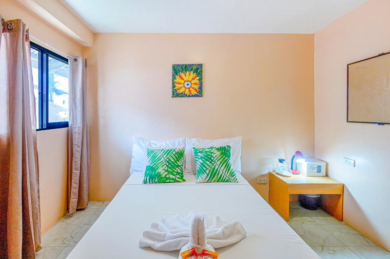 White Shamrock Beach Hotel, Boracay, Philippines
