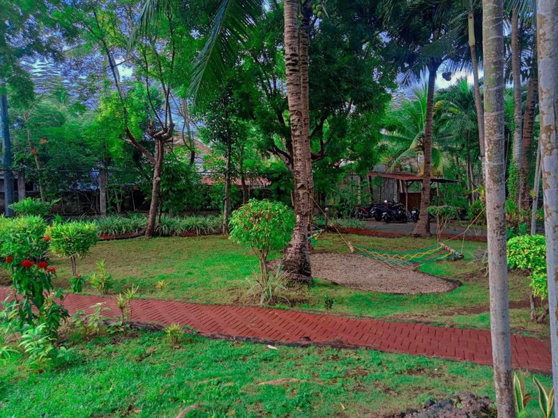 Coco Grove Nature Resort, Himensulan, Philippines