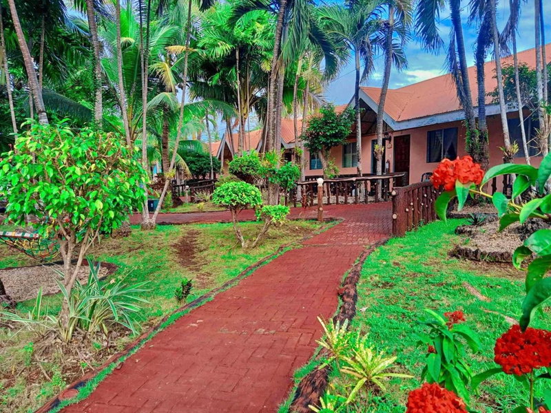 Coco Grove Nature Resort, Himensulan, Philippines