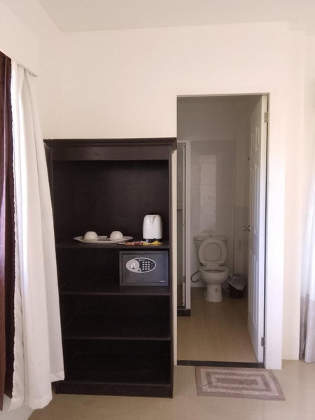 Heartland Hotel Serviced Rooms & Apartments., Panglao, Philippines