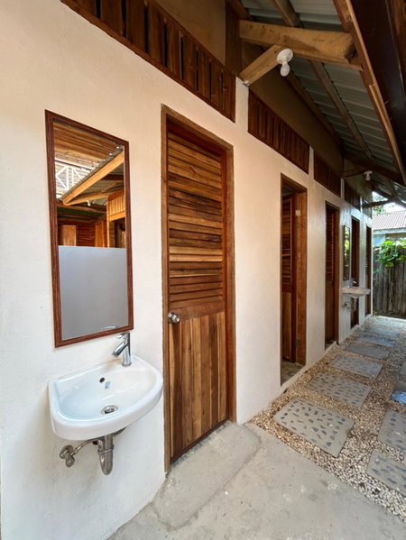 Islanders Hostel Port Barton, San Vicente, Philippines