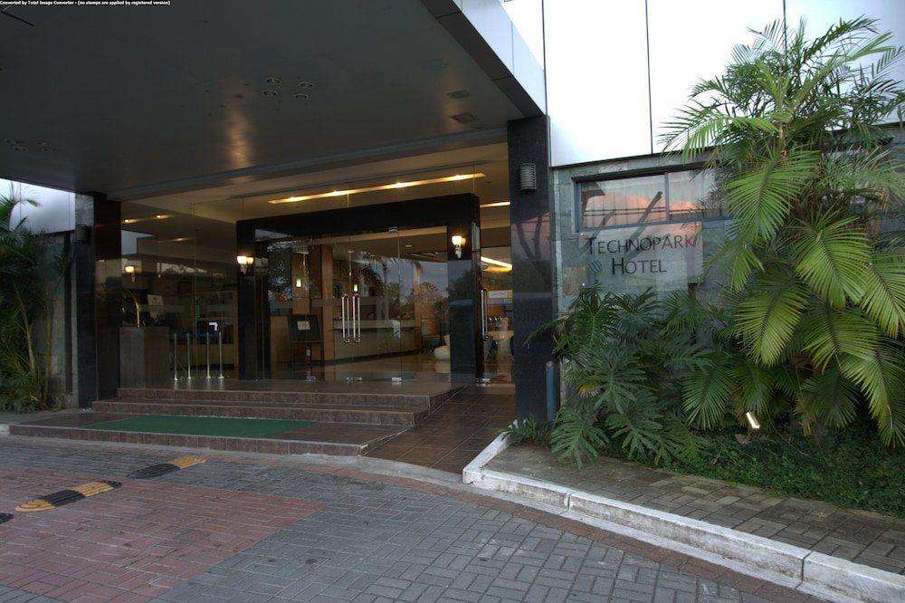 Hotel · Technopark Hotel, Santa Rosa