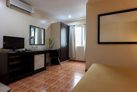 Technopark Hotel, Santa Rosa, Philippines