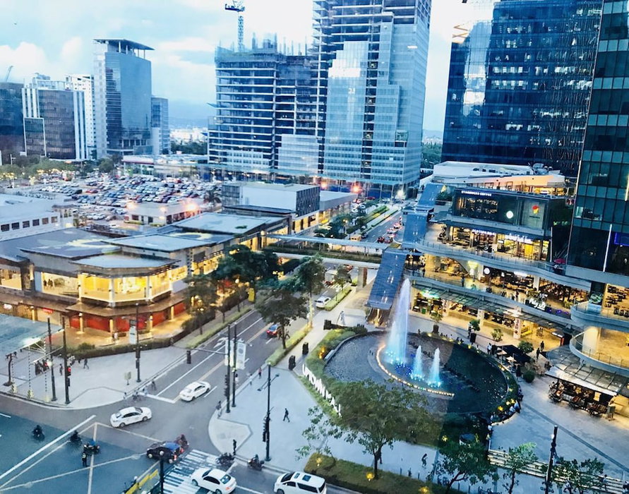 One Uptown Residences, Taguig, Philippines