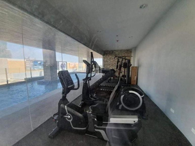 Sunvida Condo across SM City Cebu w/ WIFI and View, Cebu City, Philippines