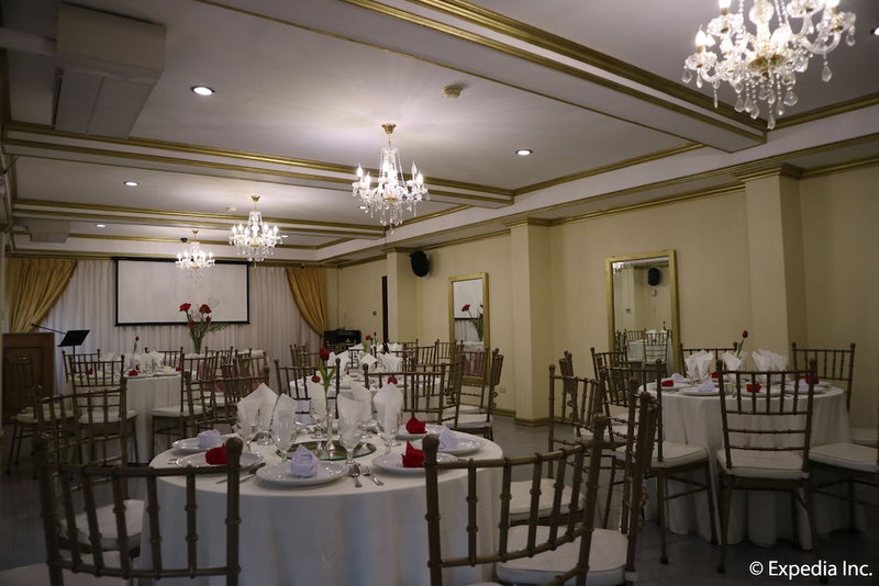 Spring Plaza Hotel, Dasmarinas, Philippines