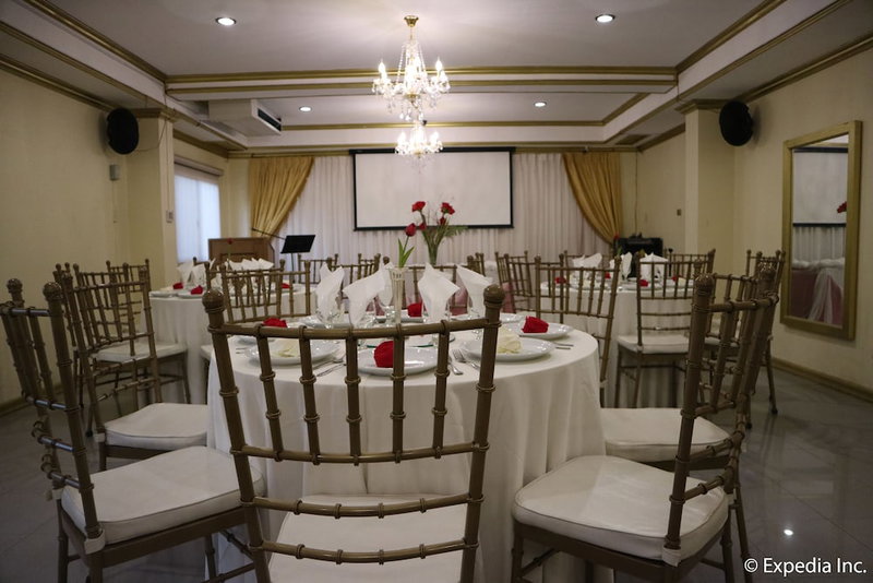 Spring Plaza Hotel, Dasmarinas, Philippines
