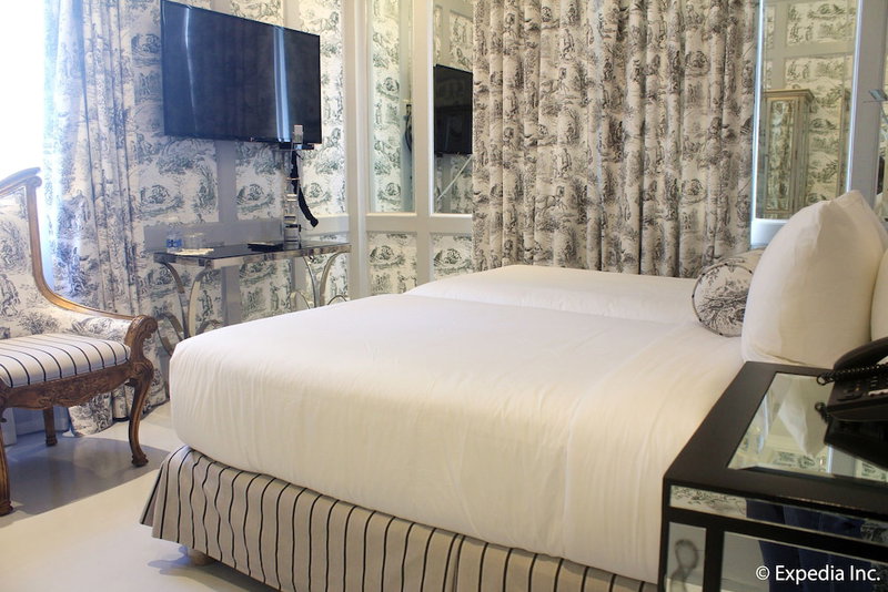 Kamiseta Hotel, Baguio, Philippines