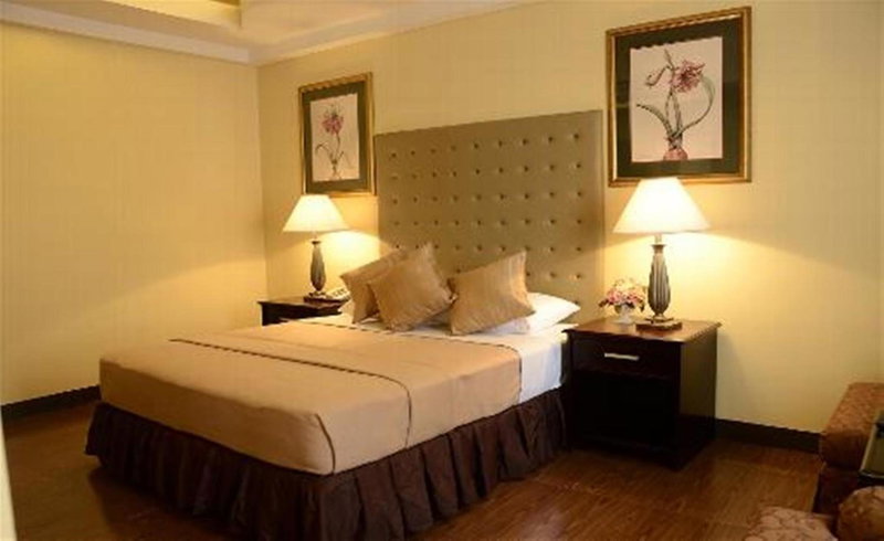 Silver Oaks Suites & Hotel, Manila, Philippines