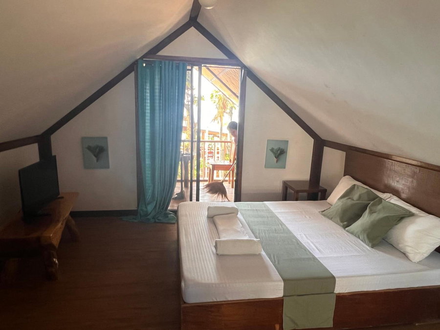 Mendelluke Suites, Puerto Galera, Philippines