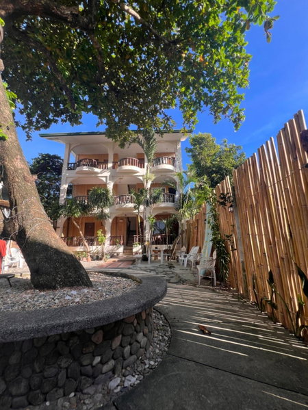 Mendelluke Suites, Puerto Galera, Philippines