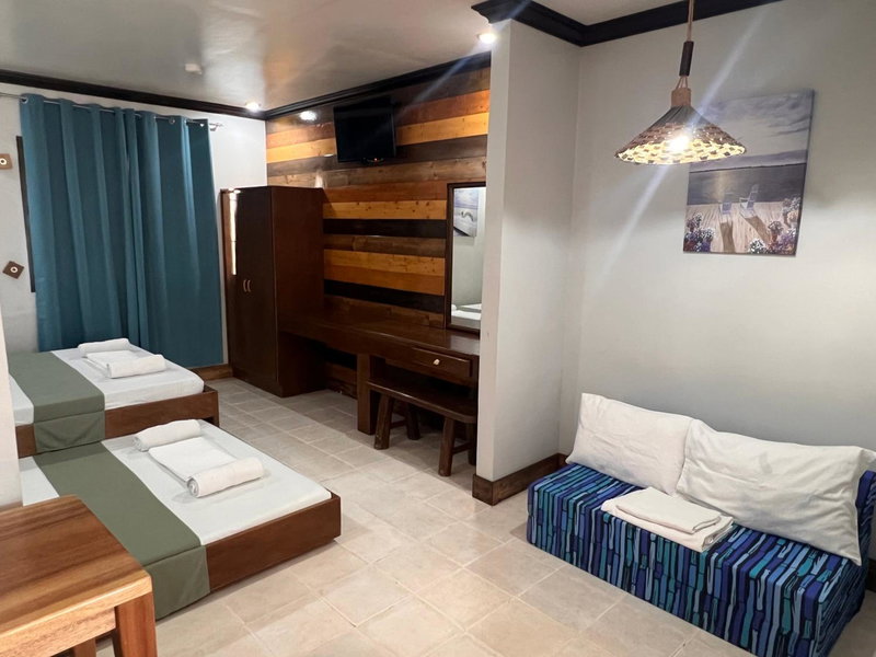 Mendelluke Suites, Puerto Galera, Philippines