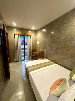 RL Harbor Inn, El Nido, Philippines