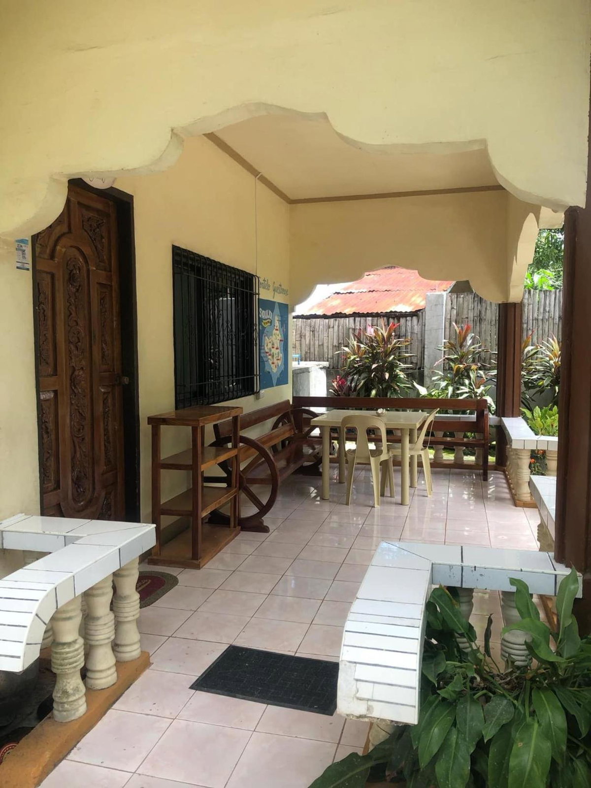 Fontelo Bungalow Guest House, Philippines