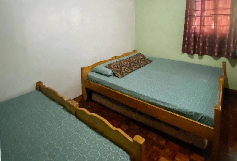 RedDoorz Hostel at MRC Residences Baguio, Baguio, Philippines