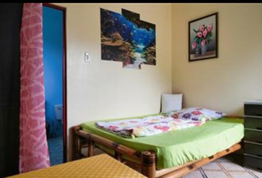 Gialyn's Apartment, Loon, Philippines