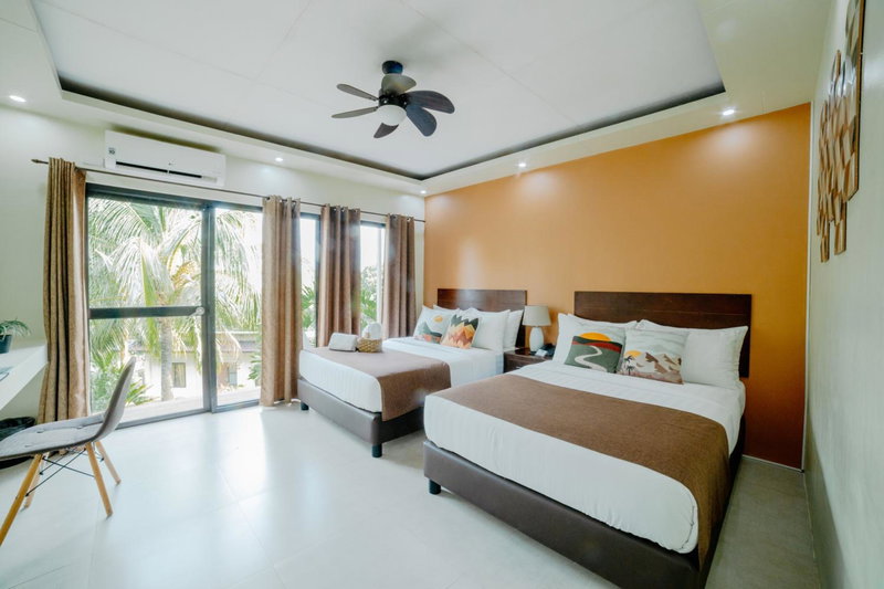 Spacio Caliraya Bed & Breakfast, Lumban, Philippines