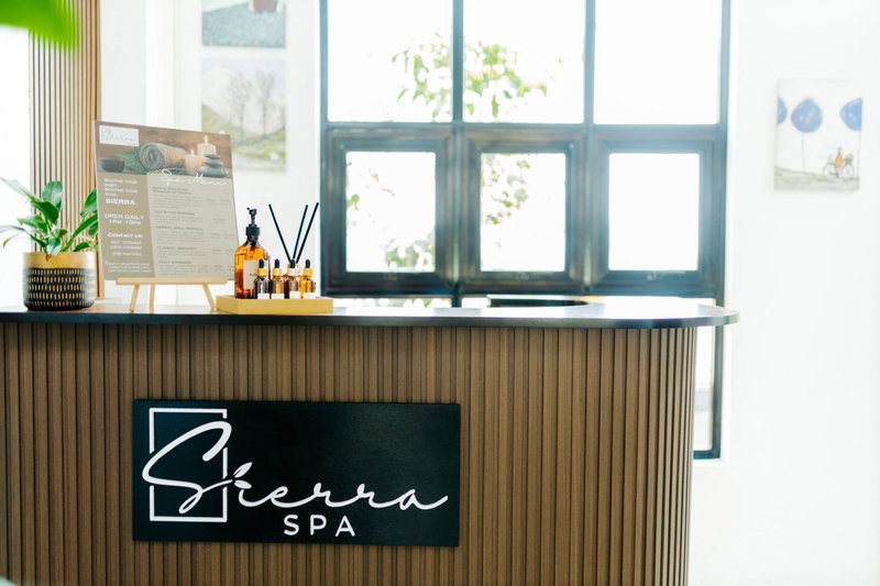 Spacio Caliraya Bed & Breakfast, Lumban, Philippines