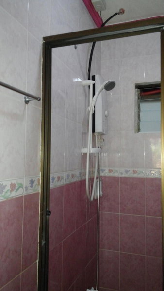 Yellow House Vacation Rental, Subic, Philippines