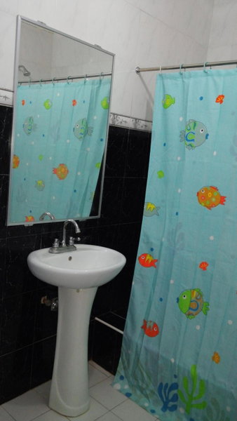 Yellow House Vacation Rental, Subic, Philippines