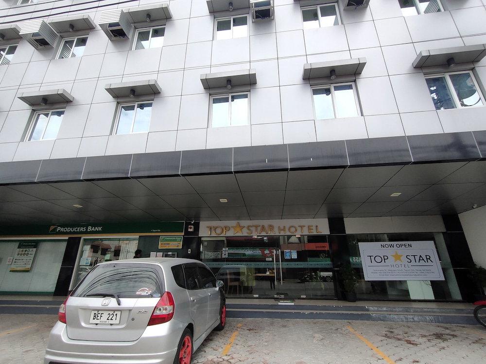 Hotel · Top Star Hotel Tagum, Tagum