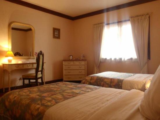 Las Flores Beachside Hotel, Catmon, Philippines