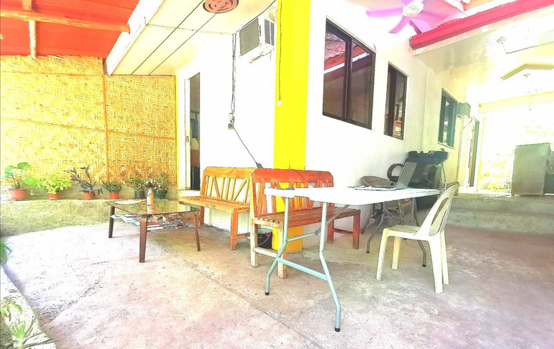 Stay N Save B&B, Oslob, Philippines