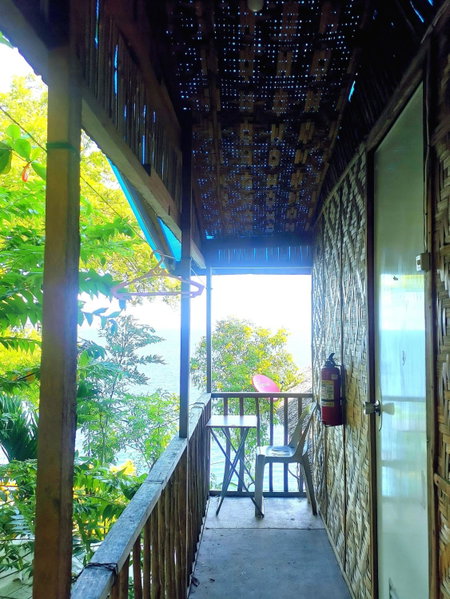 Stay N Save B&B, Oslob, Philippines