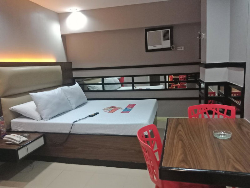 Hotel Sogo - Pasay Rotonda, Manila, Philippines